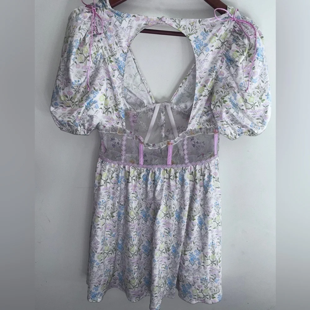 NWT For Love and Lemons Floral Dress Size: Small - Picture 7 of 7